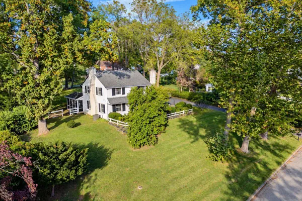 209 PLUSH MILL RD