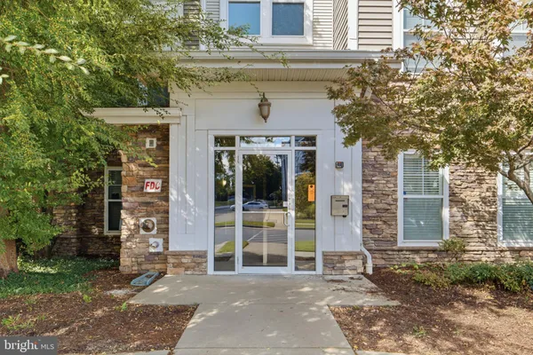 1321 KAREN BLVD 406