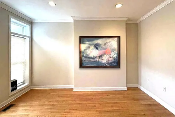 1025 W FAYETTE ST