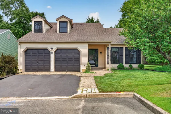 7 STONYBROOK CT