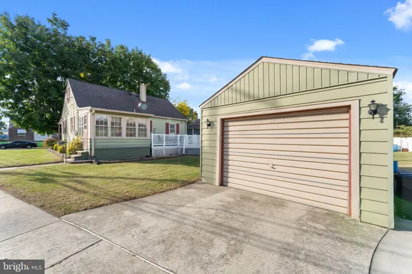 354 GREENWOOD AVE