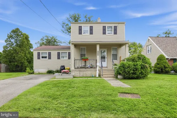 220 ORLEMANN AVE