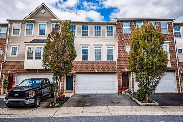 25530 JOY LN