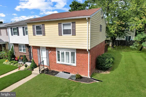 438 HARDMOORE CT