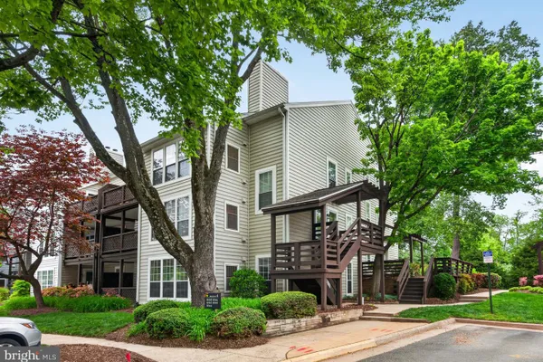 10146 OAKTON TERRACE RD 10146