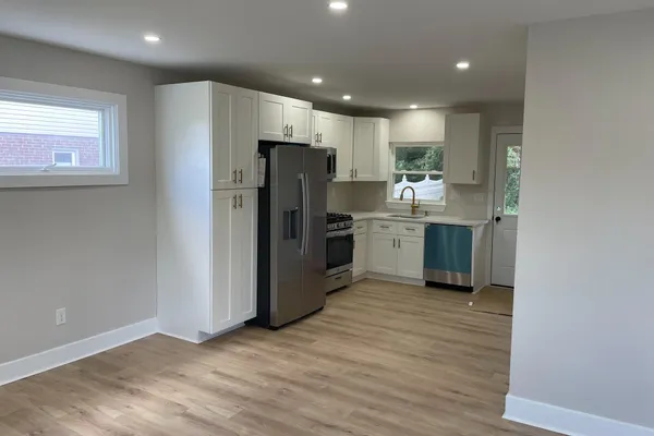 429 CRAFTON AVE