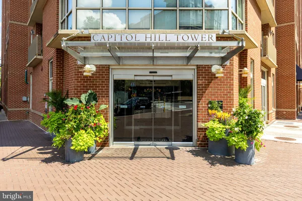 1000 NEW JERSEY AVE 525