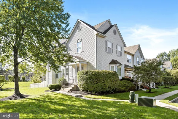 17 TASLEY CT