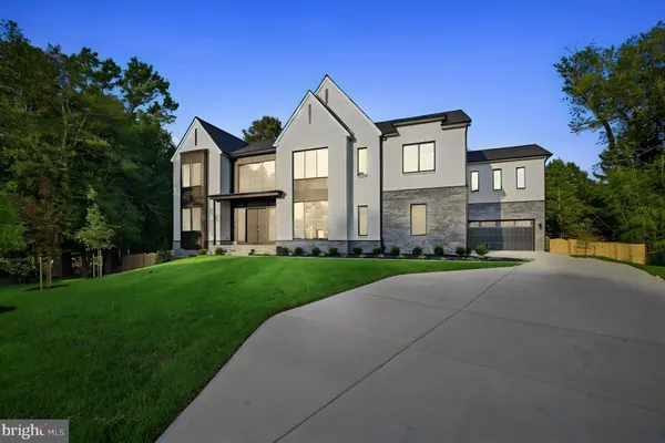 2101 GRAYSON PL