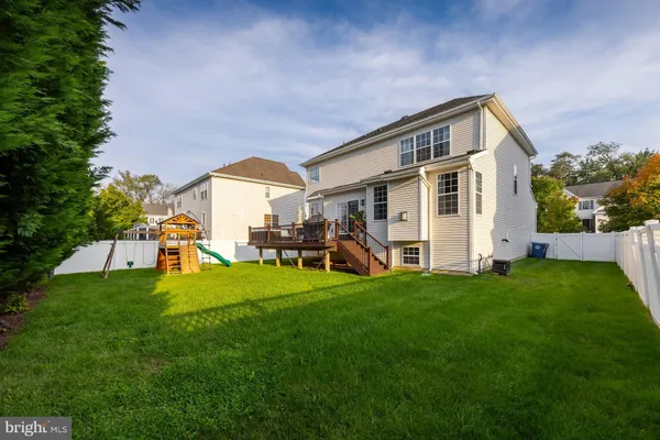 658 WORCESTER DR