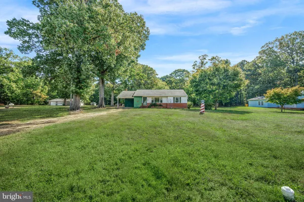 4891 IDLEWILDE RD