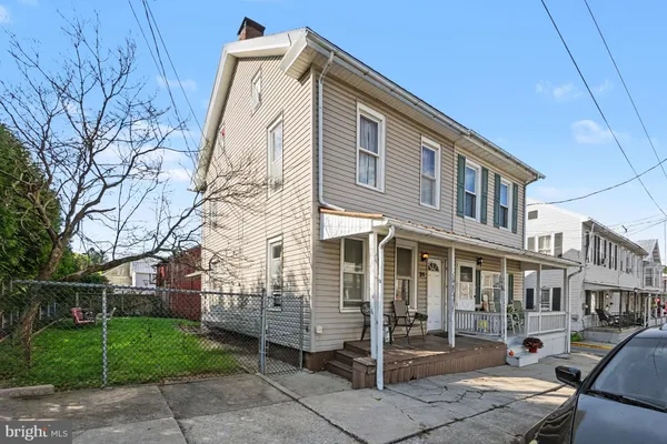 24 N 2ND ST