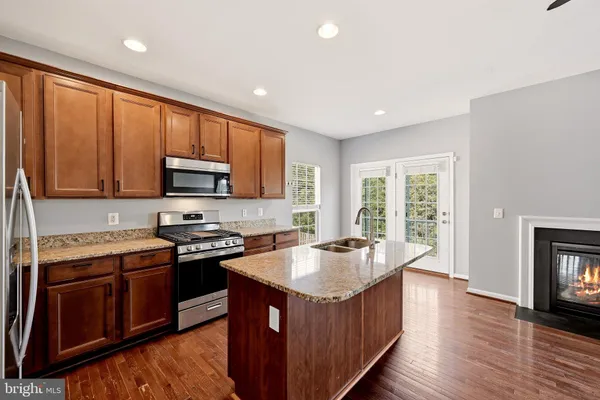 181 OXBOW DR