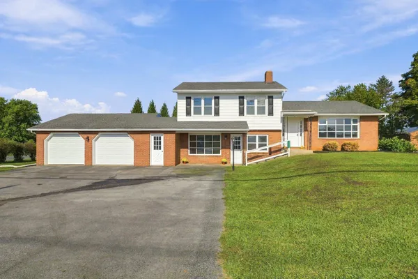 12121 WILLIAMSPORT PIKE