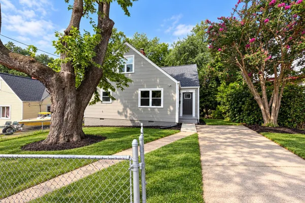 4404 54TH PL