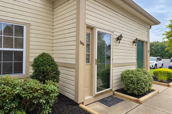 265 STEEPLECHASE CT 265