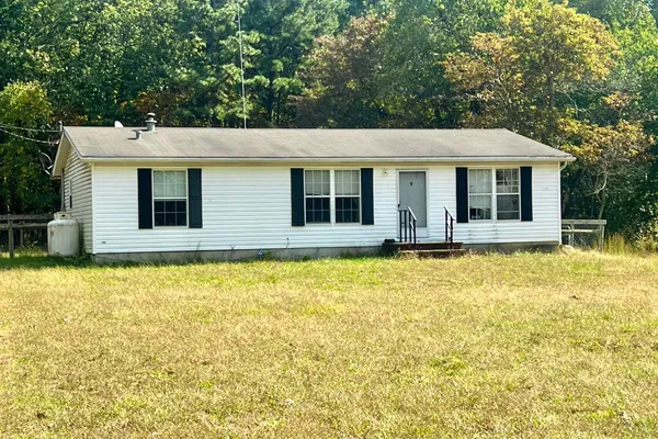 26 COBBS MILL RD ALLOWAY TWP