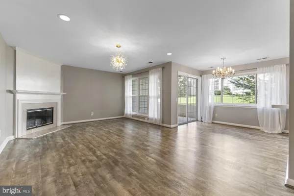 8244 CATBIRD CIR 101