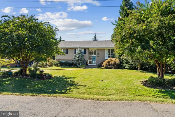 9010 LONGSTREET DR
