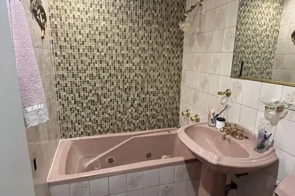 142 G ST 155