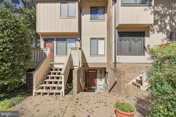 2415 GLENGYLE DR 257
