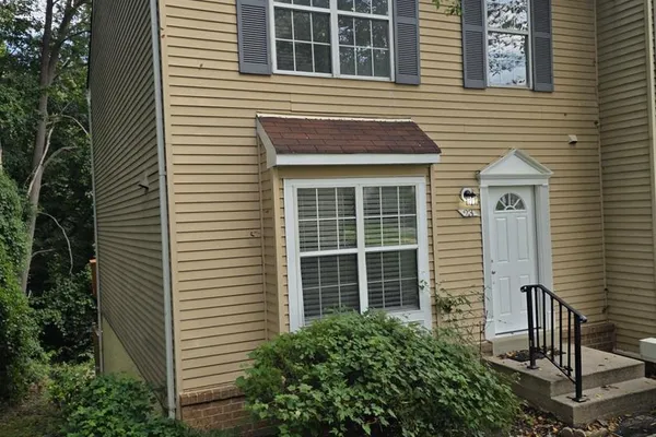 23 GROTTO CT