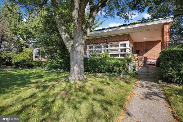 28 MIFFLIN BLVD
