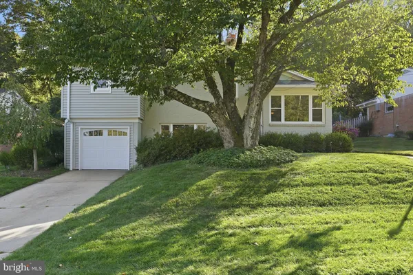 9107 BRIERLY RD