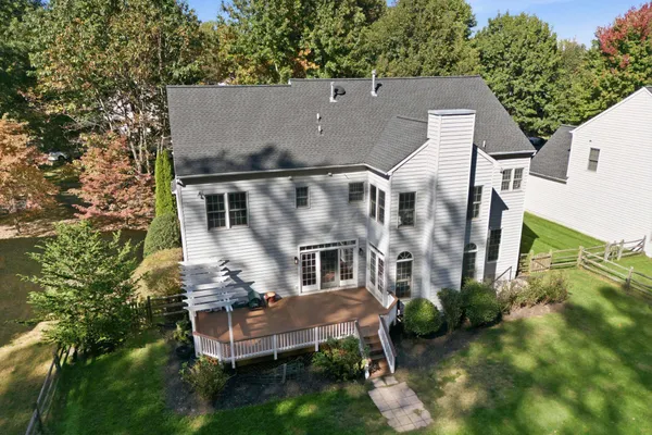 19013 DELLABROOKE FARM WAY
