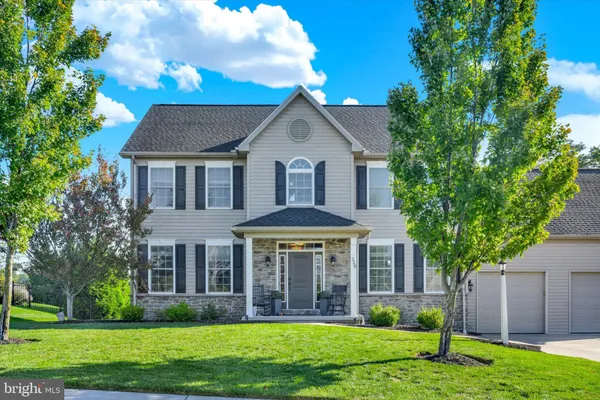 220 DUNBAR DR