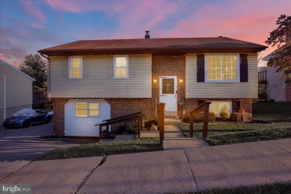 104 PEAR ST