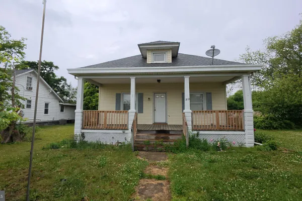 89 ROSENHAYN AVE