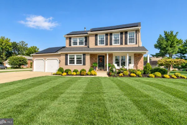 10 OXFORD DR