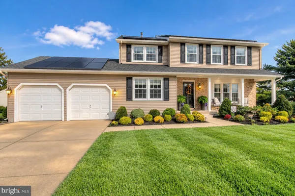 10 OXFORD DR