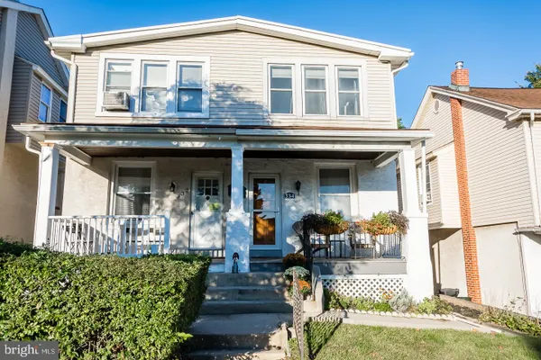 334 E 8TH AVE