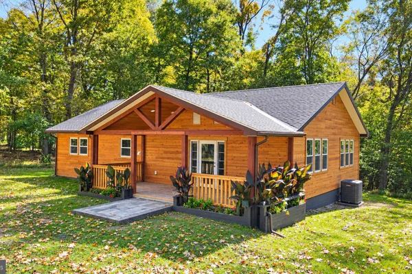 3496 OLD MORGANTOWN RD