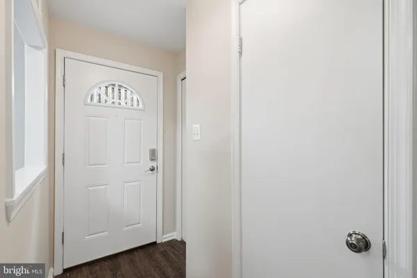 4915 7TH RD 4915