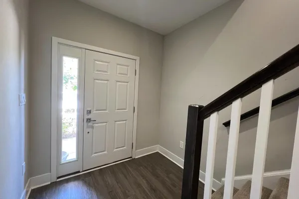 7719 LEXINGTON CT