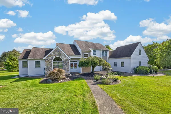 114 SHETLAND WAY
