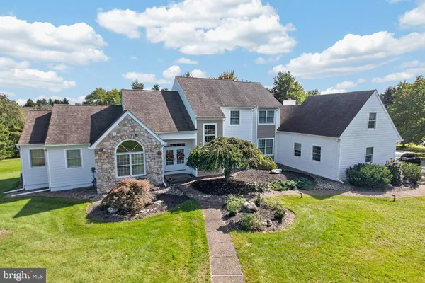 114 SHETLAND WAY