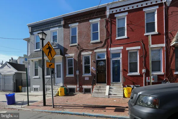 550 TRENTON AVE