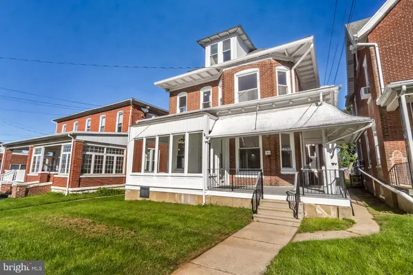 107 S HOME AVE
