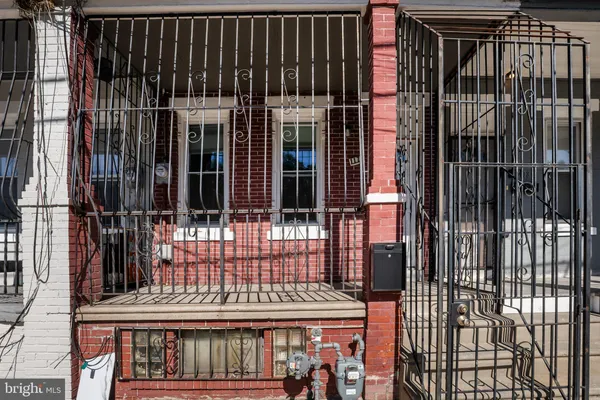 1171 LANSDOWNE AVE