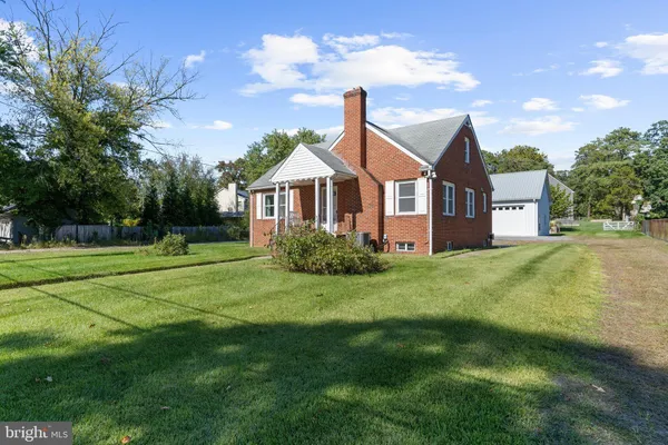 1242 DELMONT RD