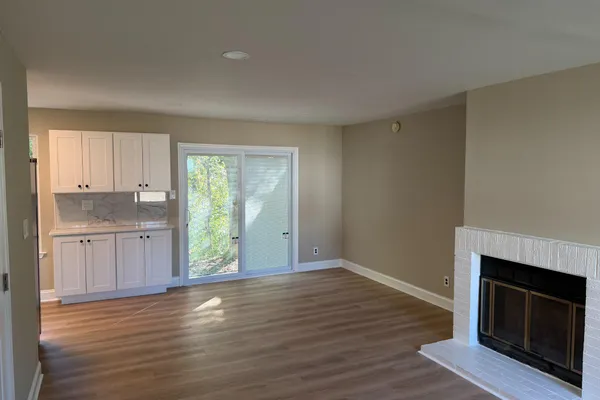 39 BRAMBLING LN