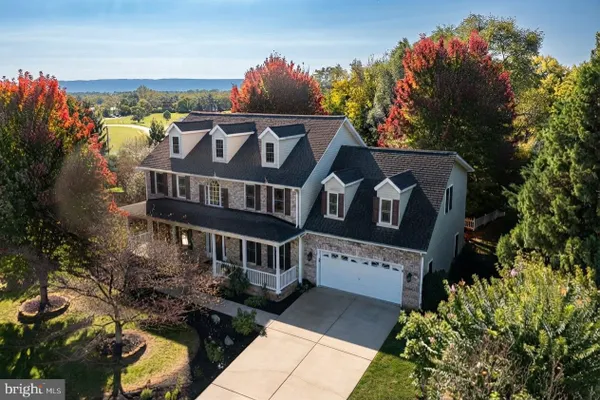305 HARRIMAN CT