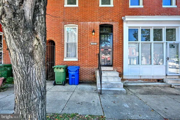 512 N PATTERSON PARK AVE