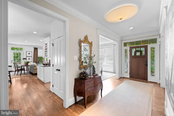 105 TRAYMORE LN