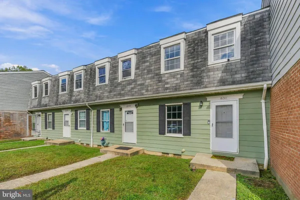 8241 PARHAM CT