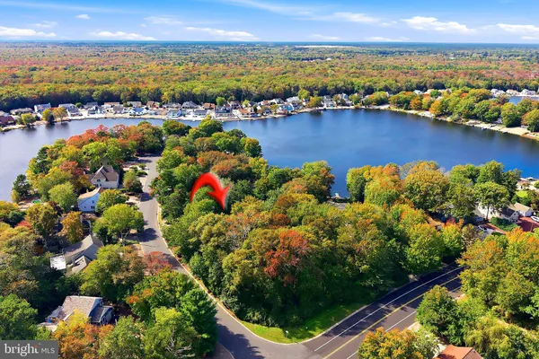 12 CHAMPLAIN CT